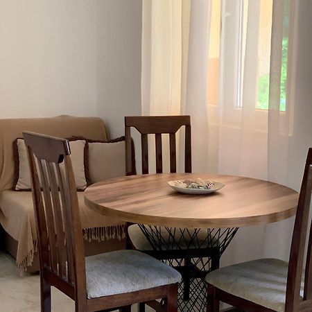 Apartman Dma Tivat Eksteriør billede