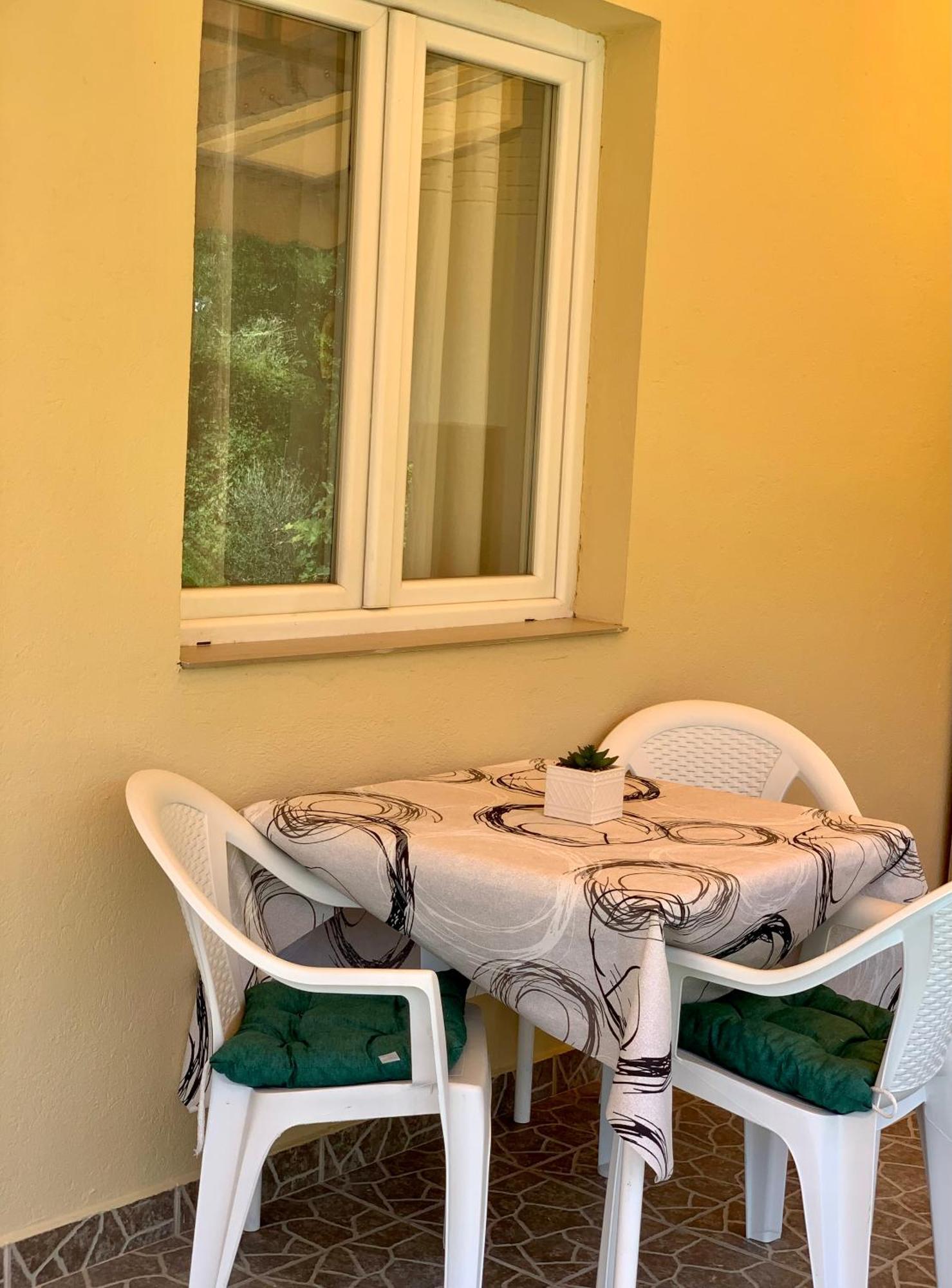 Apartman Dma Tivat Eksteriør billede